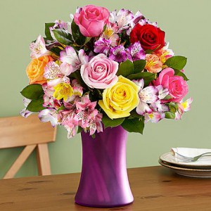 f5af66d3-8c03-4a5d-8dbc-71d1cdf5abb1_dreaming-of-roses-bouquet-Aed-245