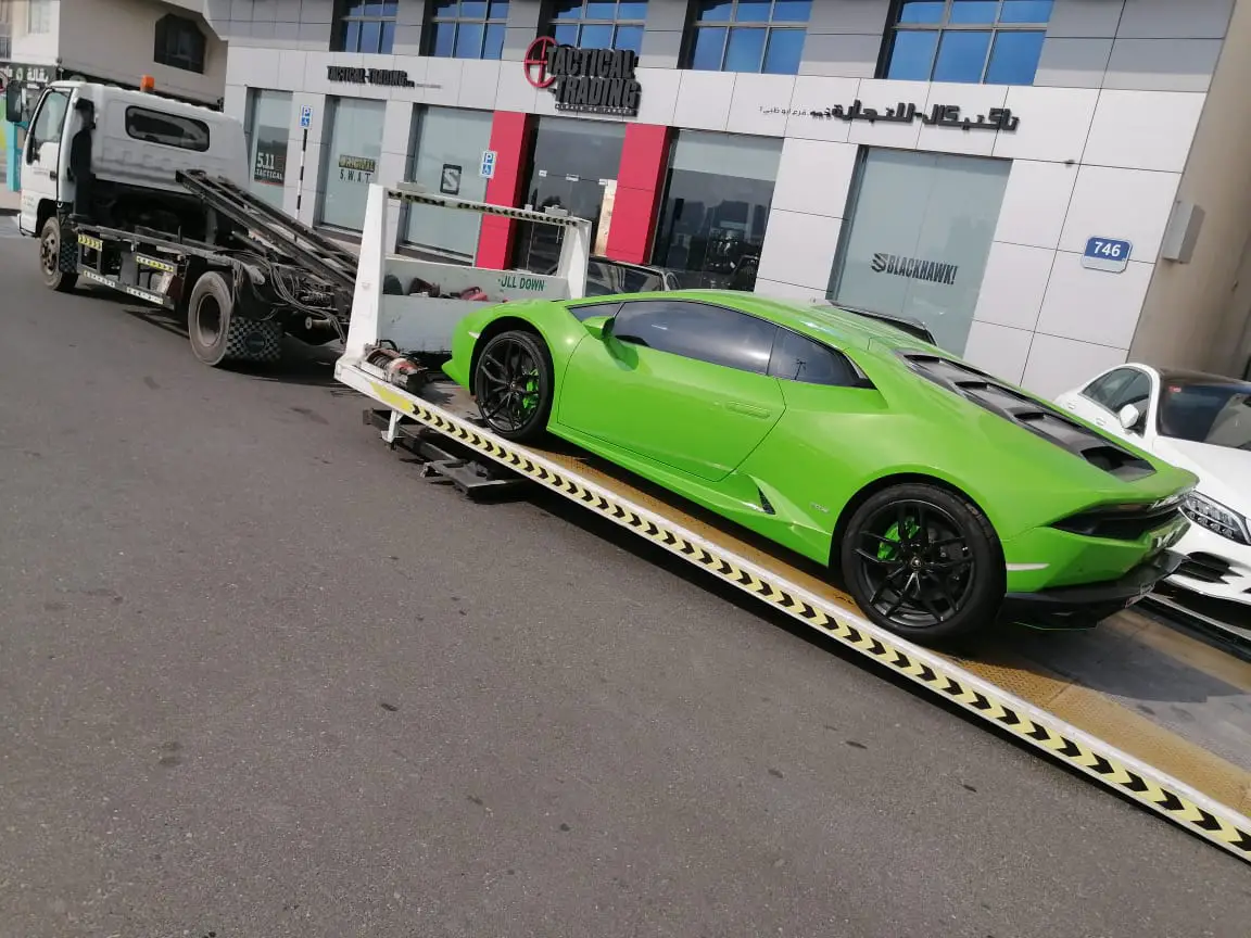 sports-car-towing